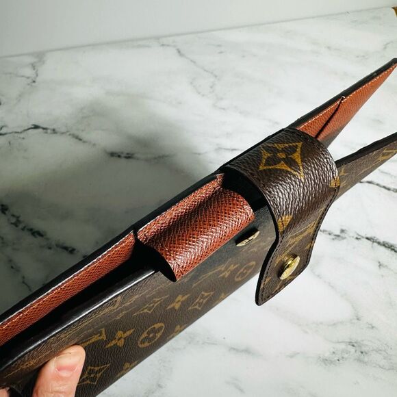 Louis Vuitton Agenda GM - Picture 13 of 13